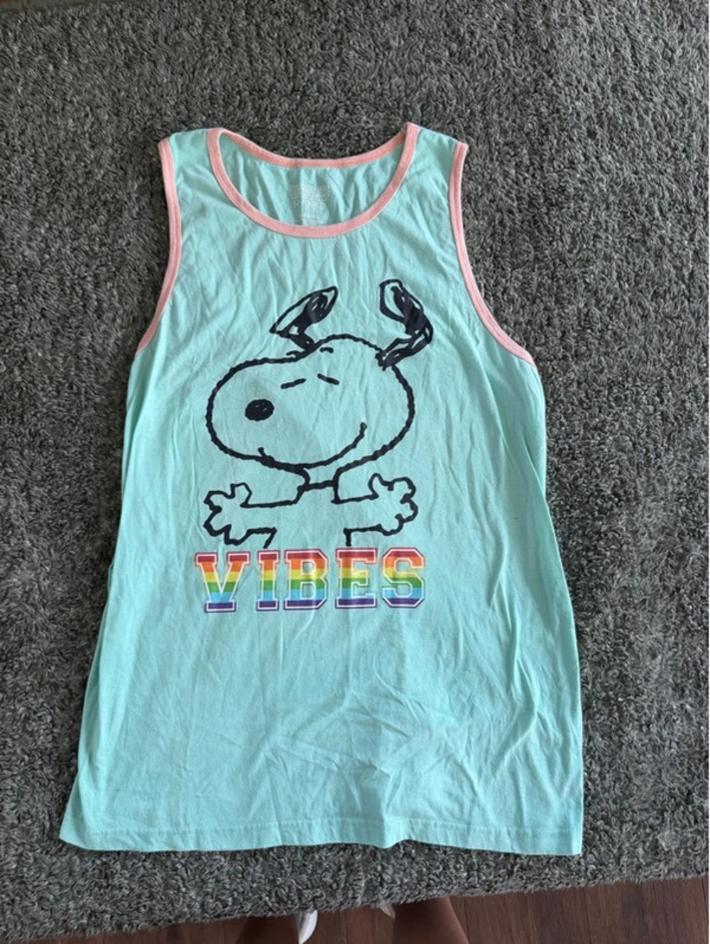 Peanuts Hybrid Snoopy Vibes Tank Top Size Large